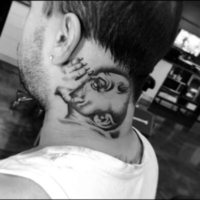 Devil Whispering in Ear Tattoo | The Definitive Guide [2022] | Tattoo Full